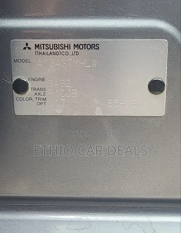 Mitsubishi Attrage 2022 Gray