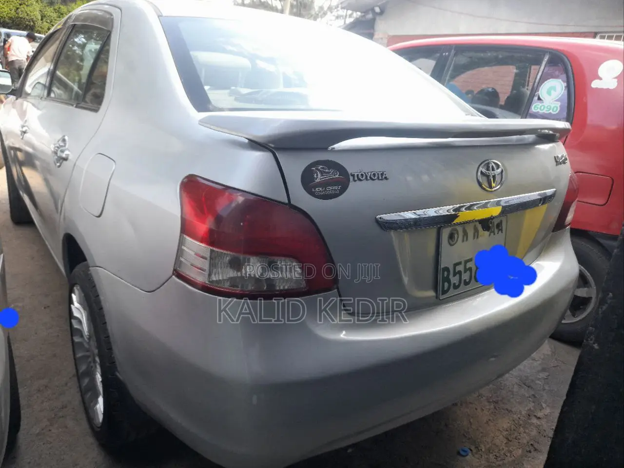 Toyota Belta 2011 Silver