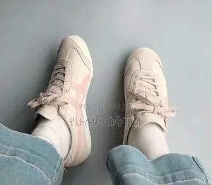 Onitsuka Tiger Mexico 66 ‘Ginger Peach/Oatmeal’ WMNS Shoes