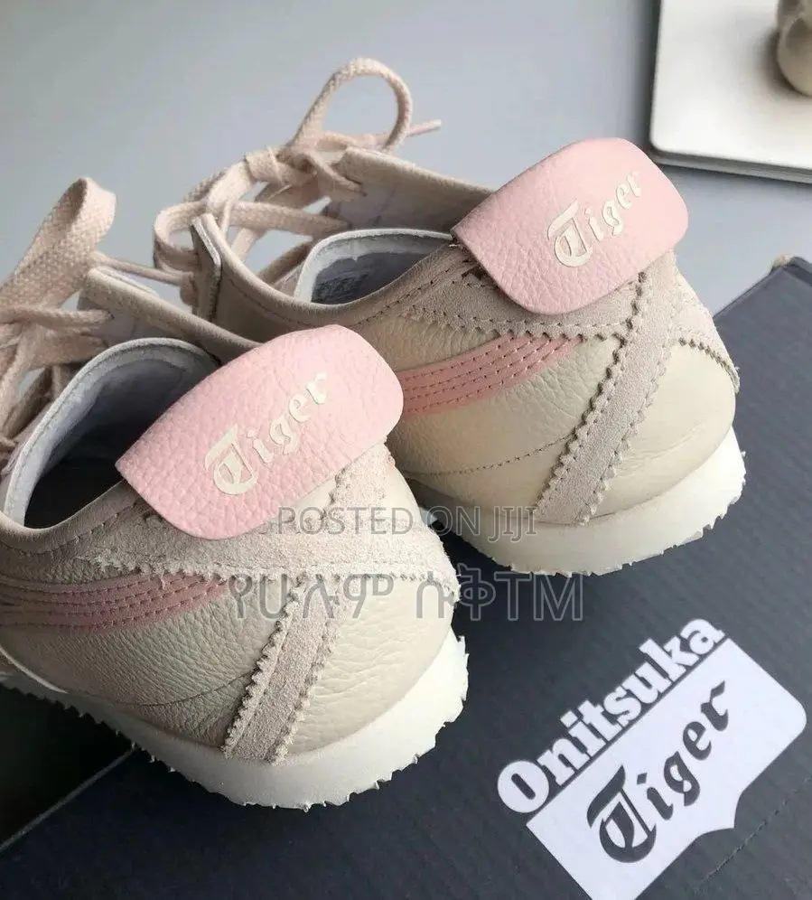 Onitsuka Tiger Mexico 66 ‘Ginger Peach/Oatmeal’ WMNS Shoes