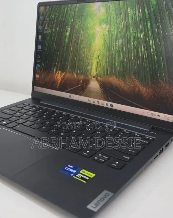 New Laptop Lenovo 16GB Intel Core i7 SSD 512GB