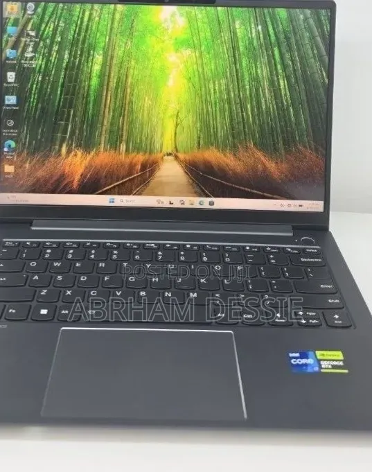 New Laptop Lenovo 16GB Intel Core i7 SSD 512GB