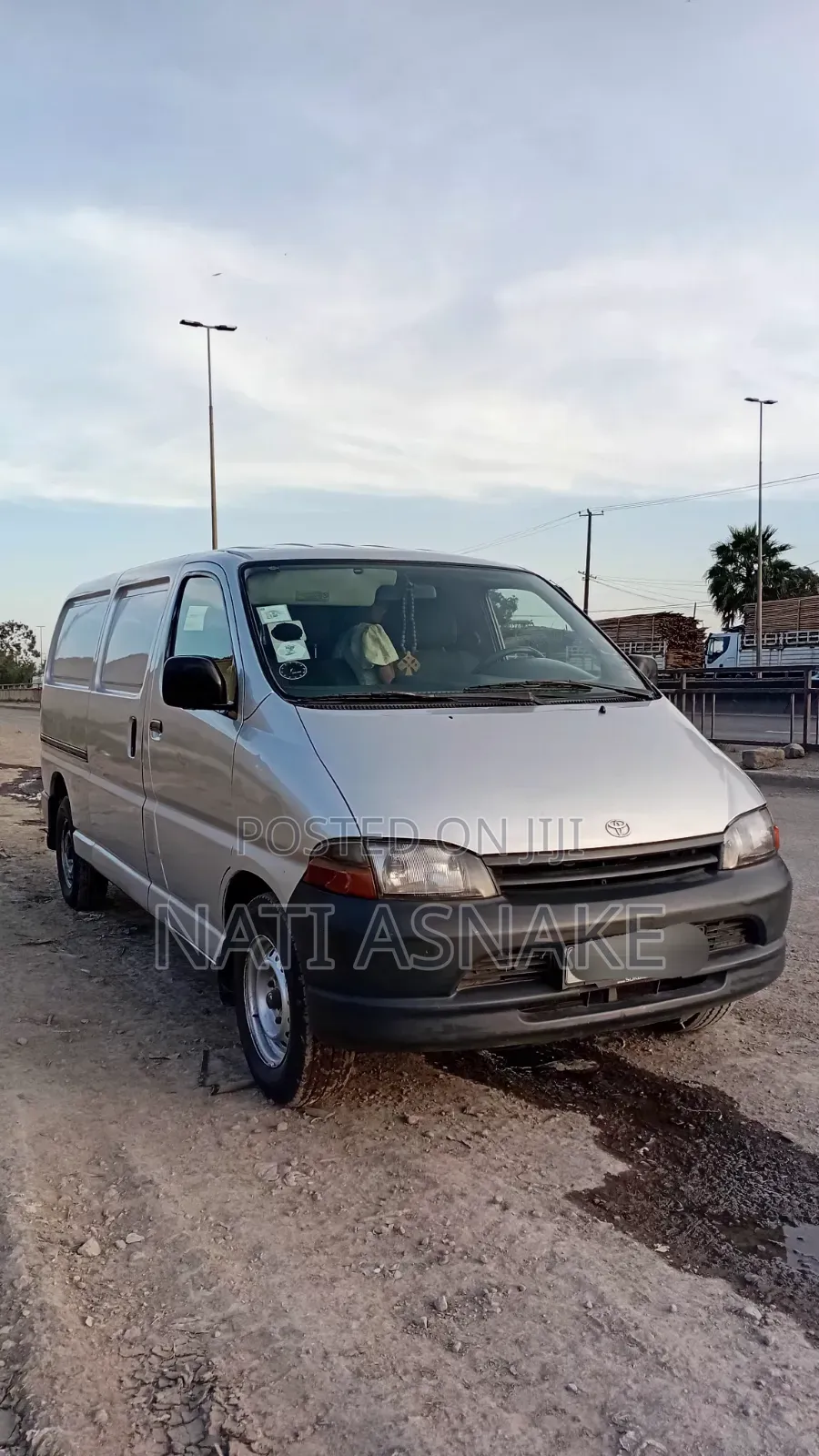 Toyota Toyoace 2001 Silver