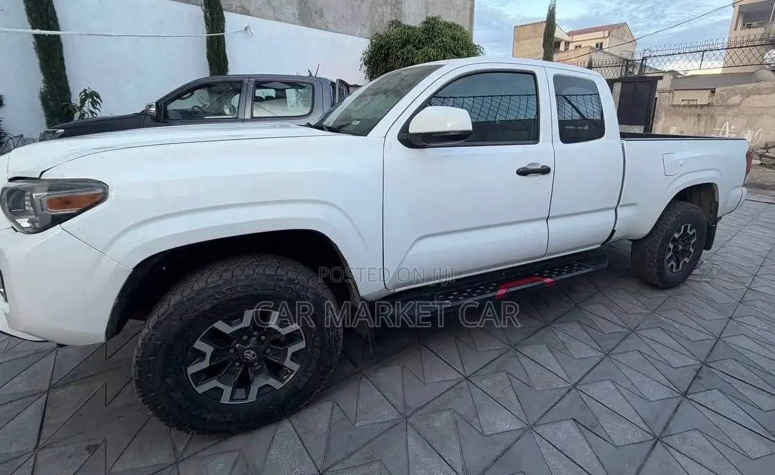 Toyota Tacoma TRD Pro 2018 White