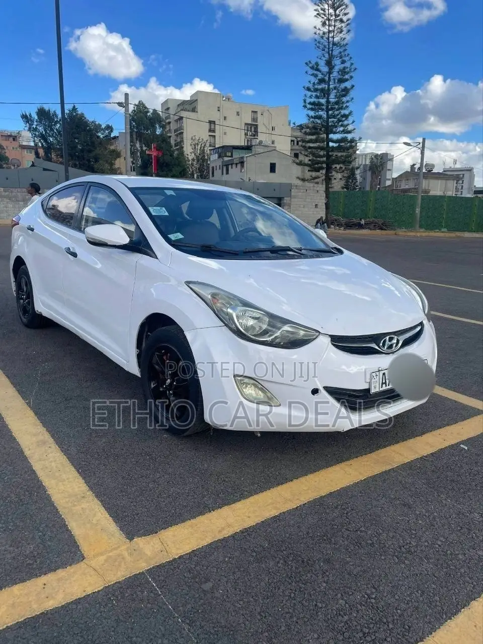 Hyundai Avante 2012 White