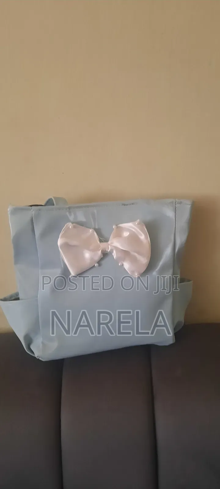 Title: Ladies’ Stylish Tote Bag With Satin