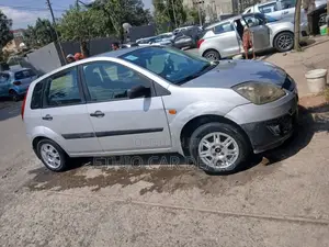 Ford Fiesta 2006 Silver