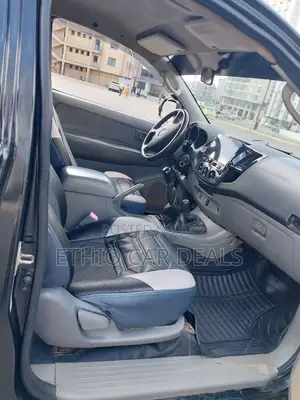 Toyota Hilux 2007 Black