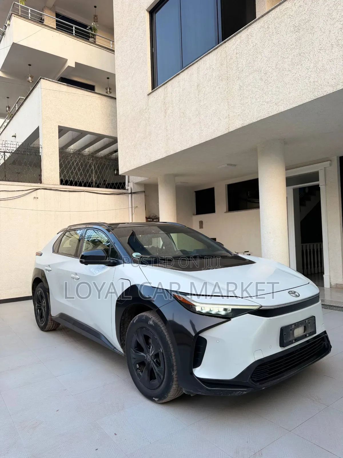 Toyota bZ4X 2022 White