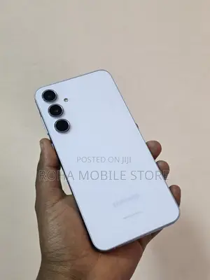 New Samsung Galaxy A55 128 GB Silver
