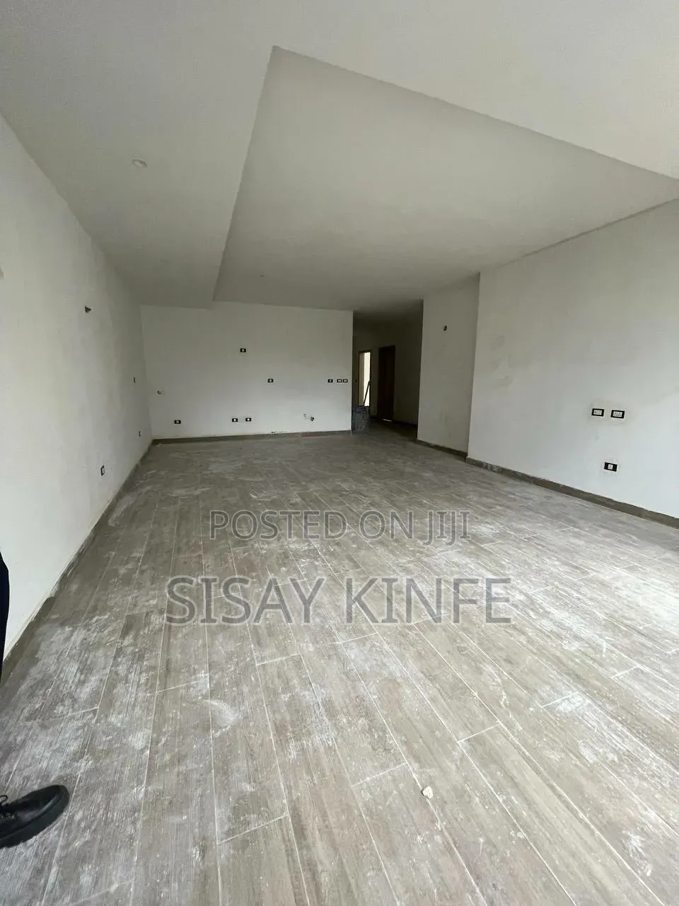 2bdrm Apartment in ኢሶል, Bole for sale