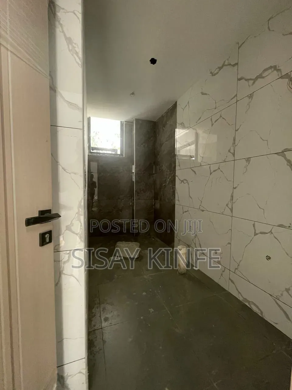 2bdrm Apartment in ኢሶል, Bole for sale