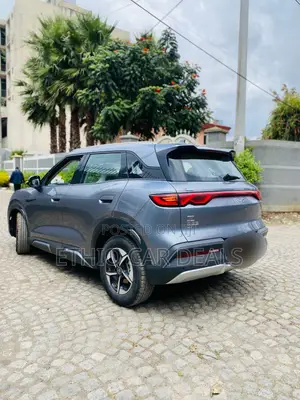 BYD Yuan Up 2025 Gray