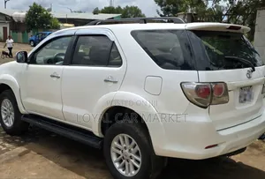 Toyota Fortuner 2012 White
