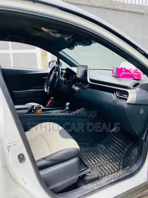 Toyota C-HR 2019 White