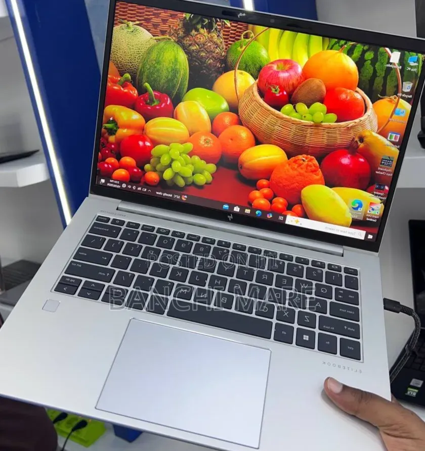 New Laptop HP EliteBook 840 G9 16GB Intel Core i7 SSD 512GB