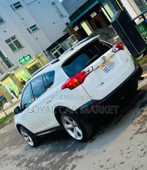 Toyota RAV4 2014 White