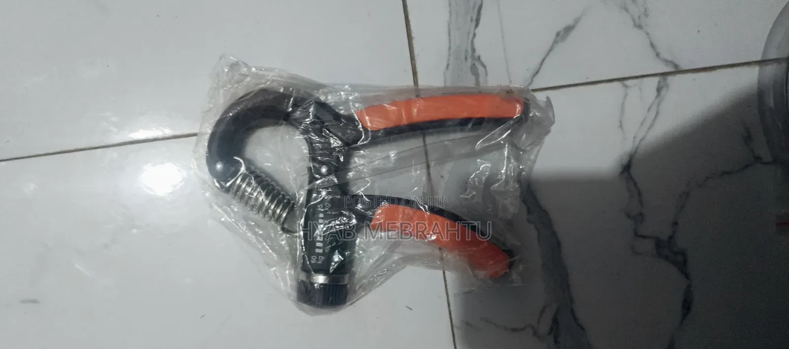 Adjestable Grip