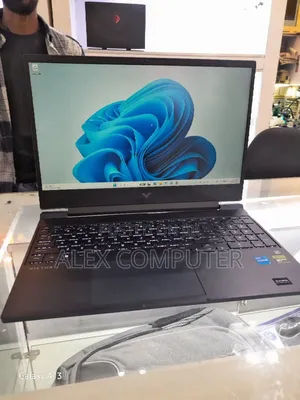 New Laptop HP Victus 15 8GB Intel Core i5 SSD 512GB