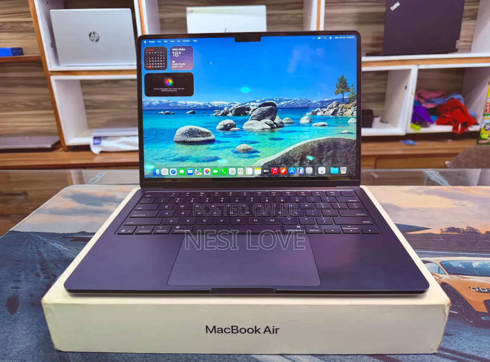 New Laptop Apple MacBook Air 2025 M4 16GB SSD 256GB