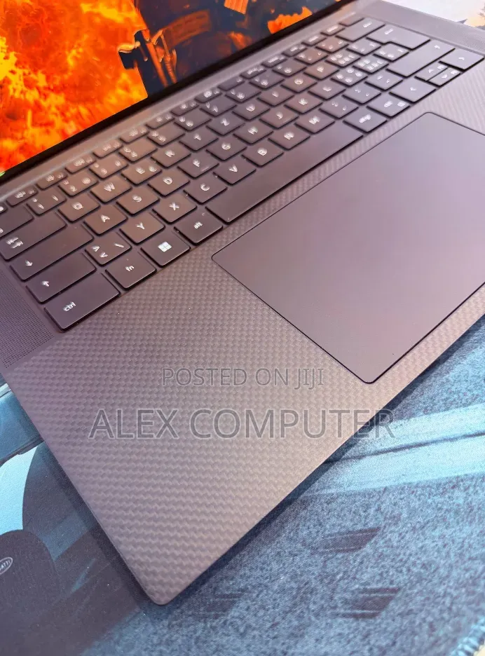 New Laptop Dell XPS 15 16GB Intel Core i7 SSD 1T