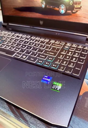 New Laptop Acer Predator Helios 300 16GB Intel Core i7 SSD 512GB