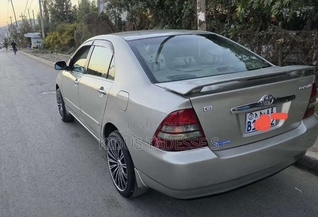 Toyota Corolla Sedan Automatic 2003 Silver