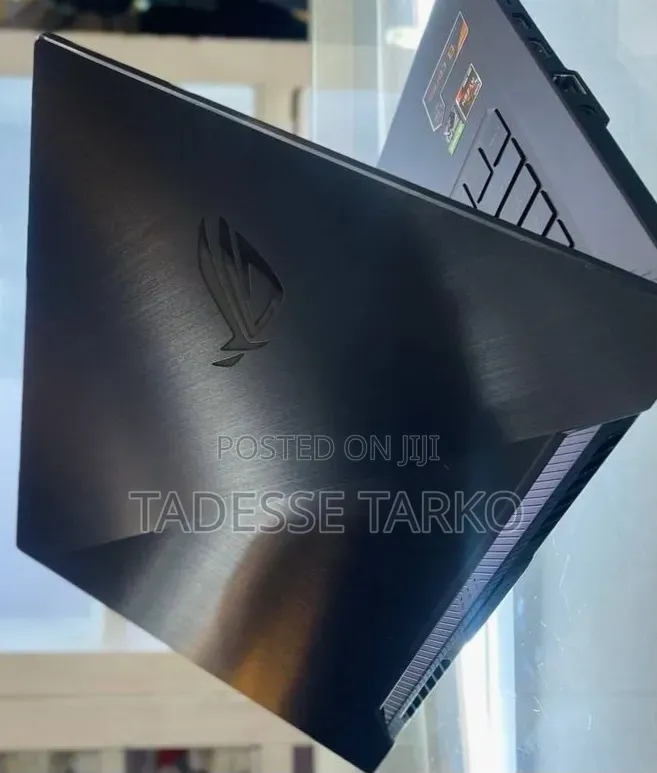 New Laptop Asus ROG Strix G15 16GB AMD Ryzen 7 SSD 512GB