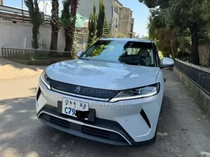 BYD Yuan Up 2025 Silver