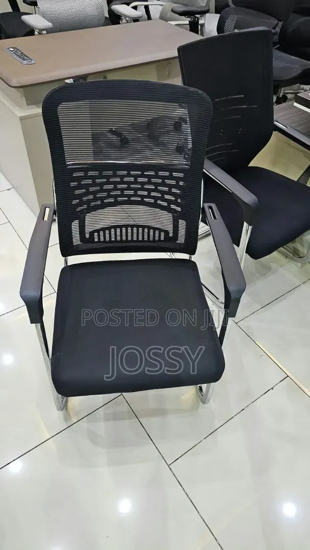 Uleg Chairs
