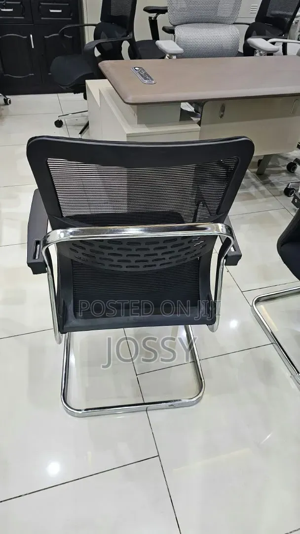 Uleg Chairs