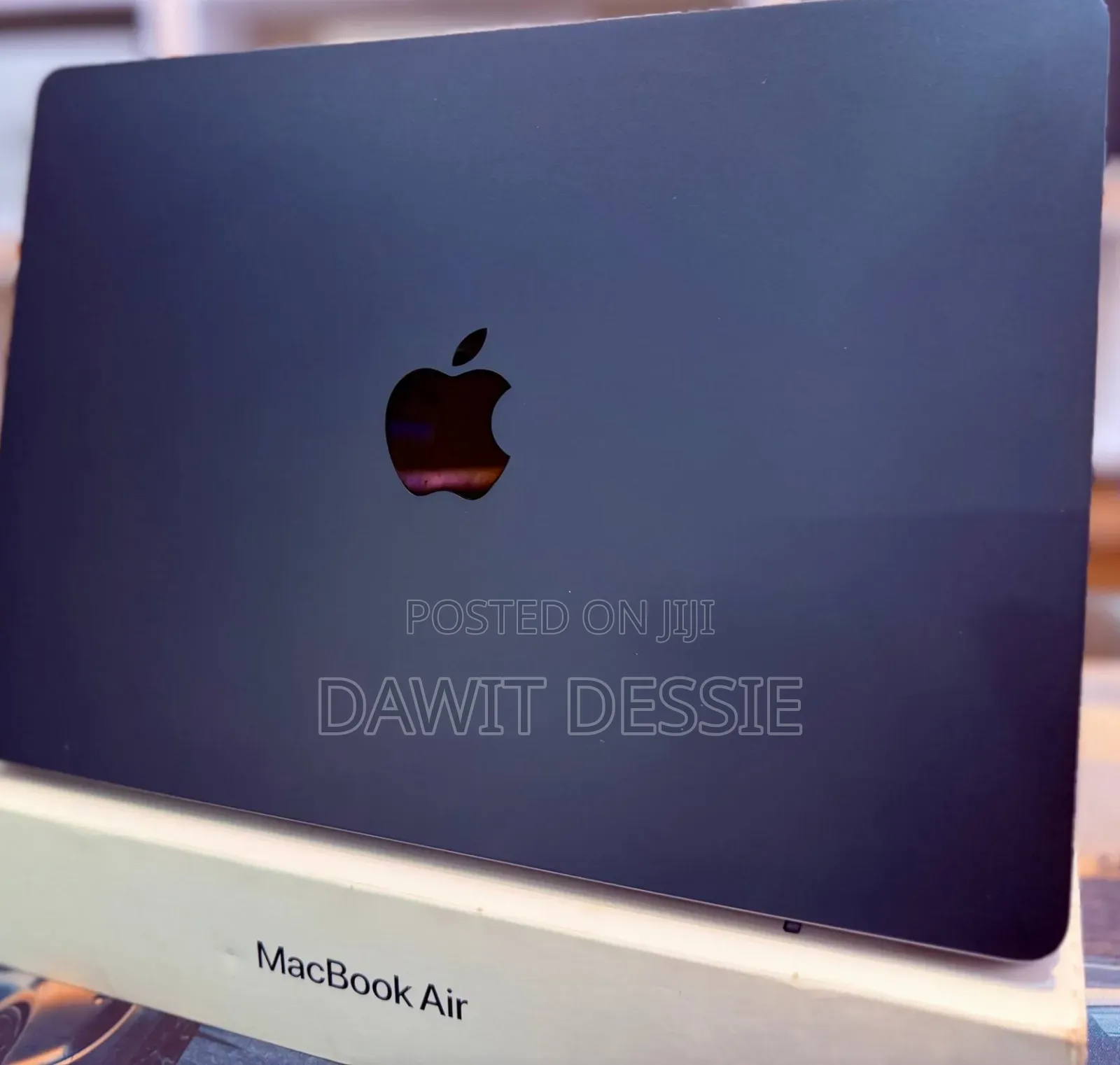 New Laptop Apple MacBook Air 2025 M4 16GB Apple M4 SSD 256GB