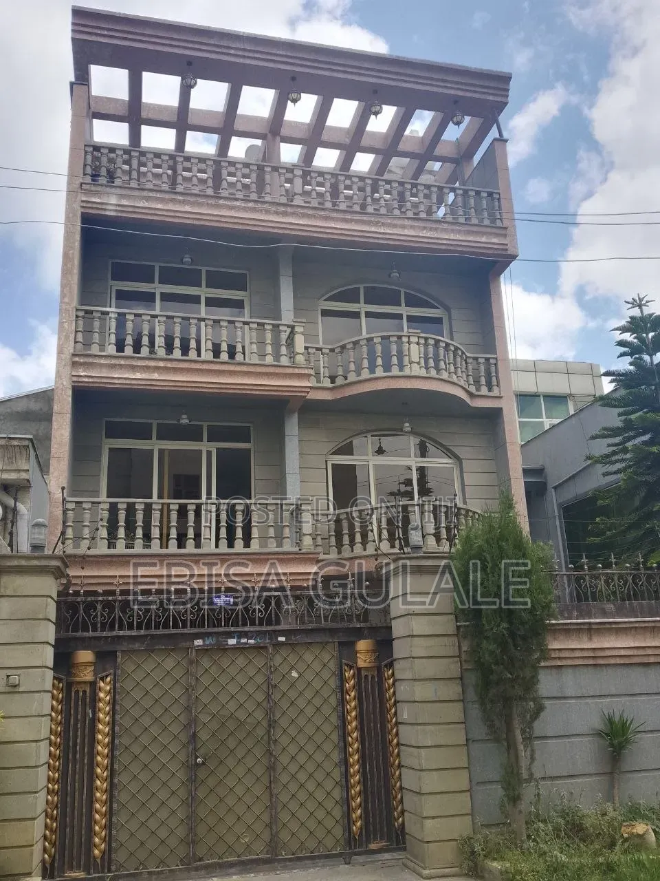 Furnished 6bdrm Farm House in Oromia-Finfinne for sale