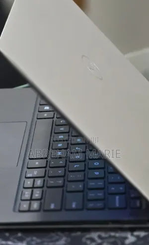 New Laptop Dell XPS 13 16GB Intel Core i7 SSD 512GB