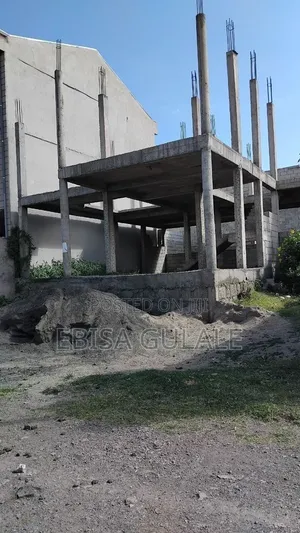 5bdrm Farm House in Oromia-Finfinne for sale