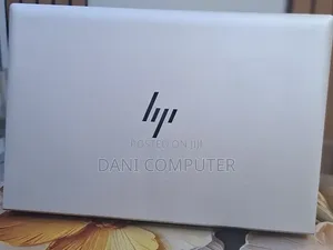 New Laptop HP EliteBook 830 G8 16GB Intel Core i5 SSD 512GB