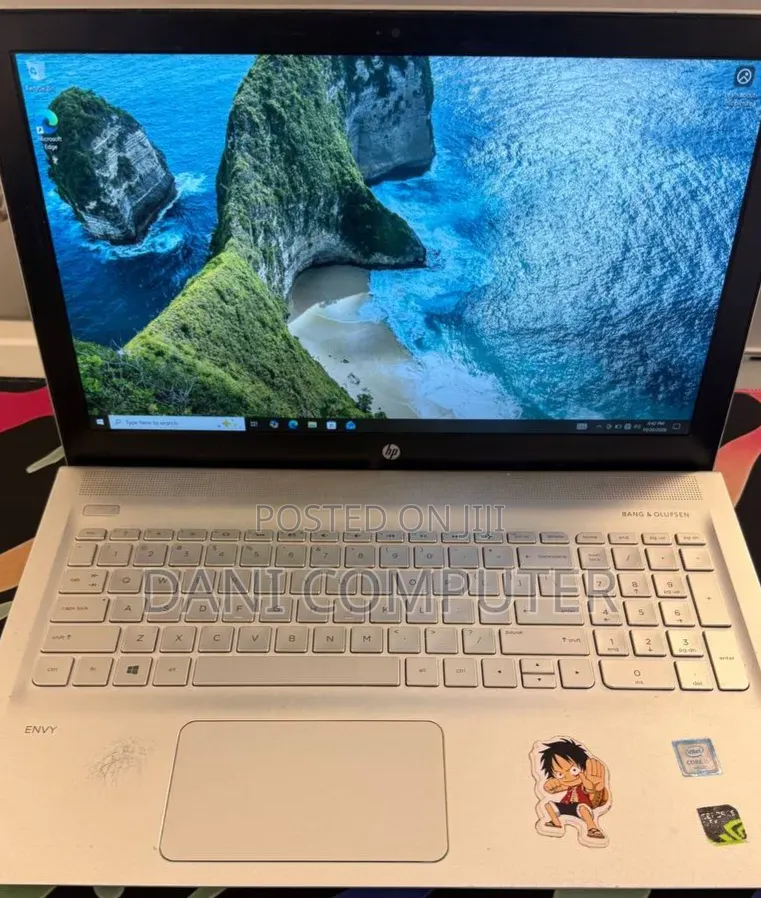 New Laptop HP Envy M6 16GB Intel Core i5 HDD 128GB
