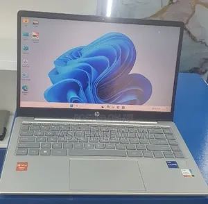 New Laptop HP Stream Notebook 16GB Intel Core i7 SSD 1T