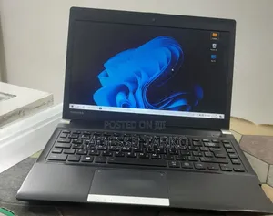 New Laptop Toshiba 6GB Intel Core i5 HDD 700GB