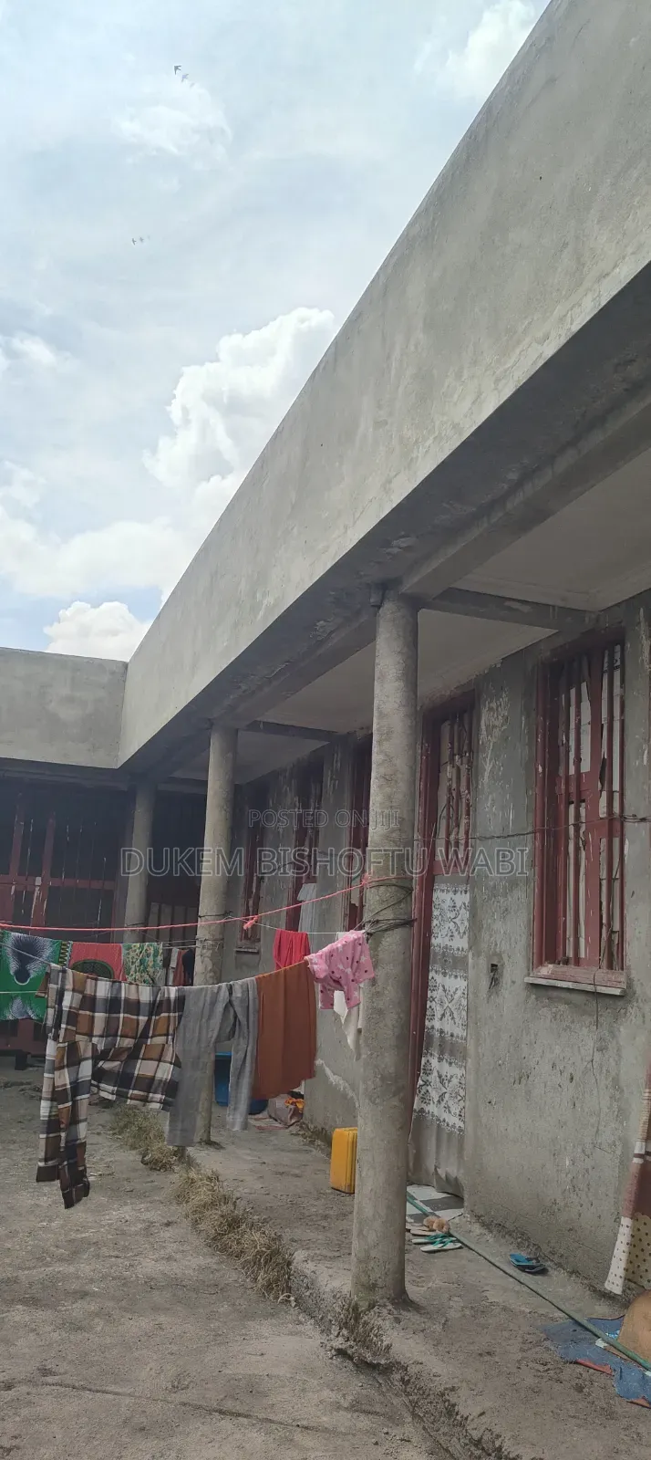 7bdrm House in Dukem Bishoftu, East Shewa for sale