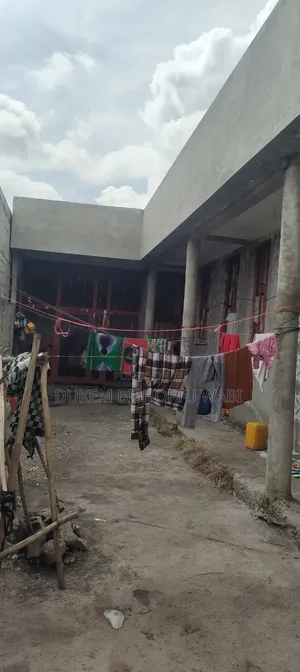 7bdrm House in Dukem Bishoftu, East Shewa for sale
