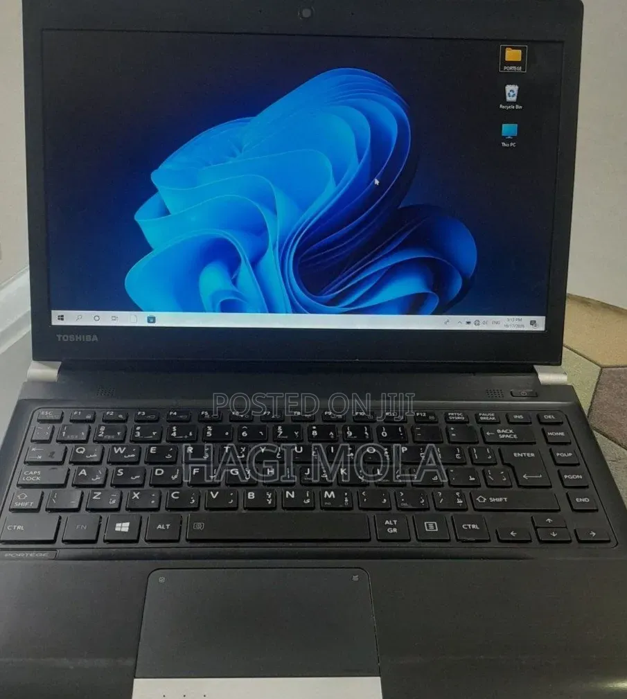 New Laptop Toshiba Portege R830 6GB Intel Core i5 HDD 700GB