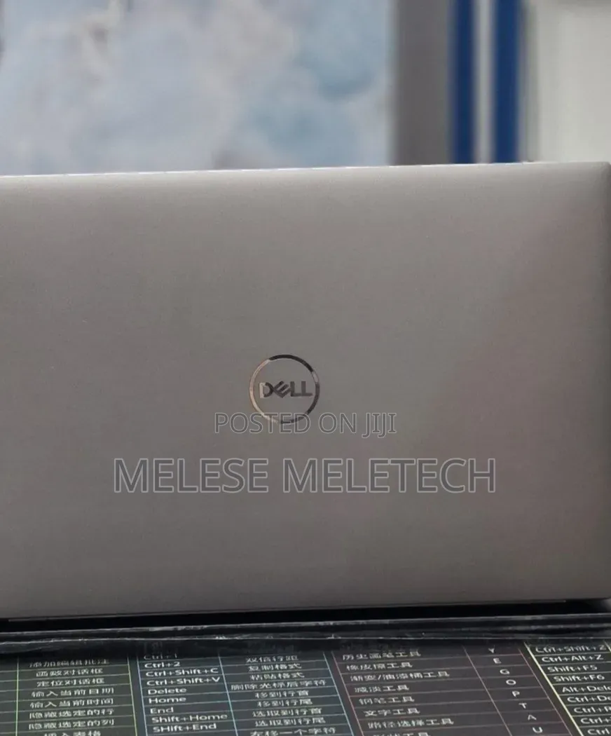 New Laptop Dell Precision 5570 16GB Intel Core i7 SSD 512GB