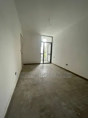 3bdrm Apartment in Kirkos for sale