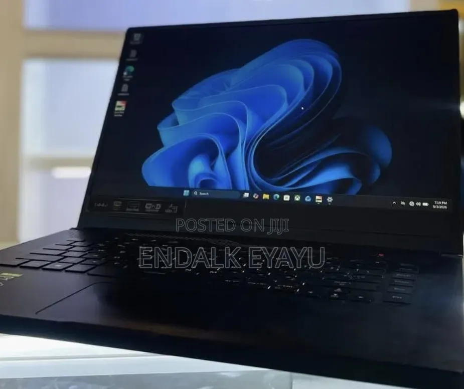 New Laptop Asus ROG Zephyrus G15 16GB AMD Ryzen 7 SSD 512GB