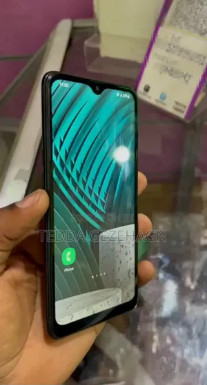 Samsung A10 32 GB Black