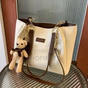 Women’s Leather Bag