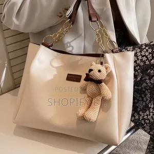 Women’s Leather Bag