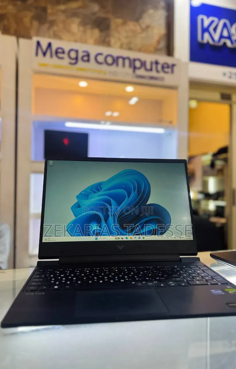 New Laptop HP Victus 15 16GB Intel Core i5 SSD 512GB