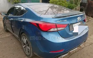 Hyundai Avante 2014 Green